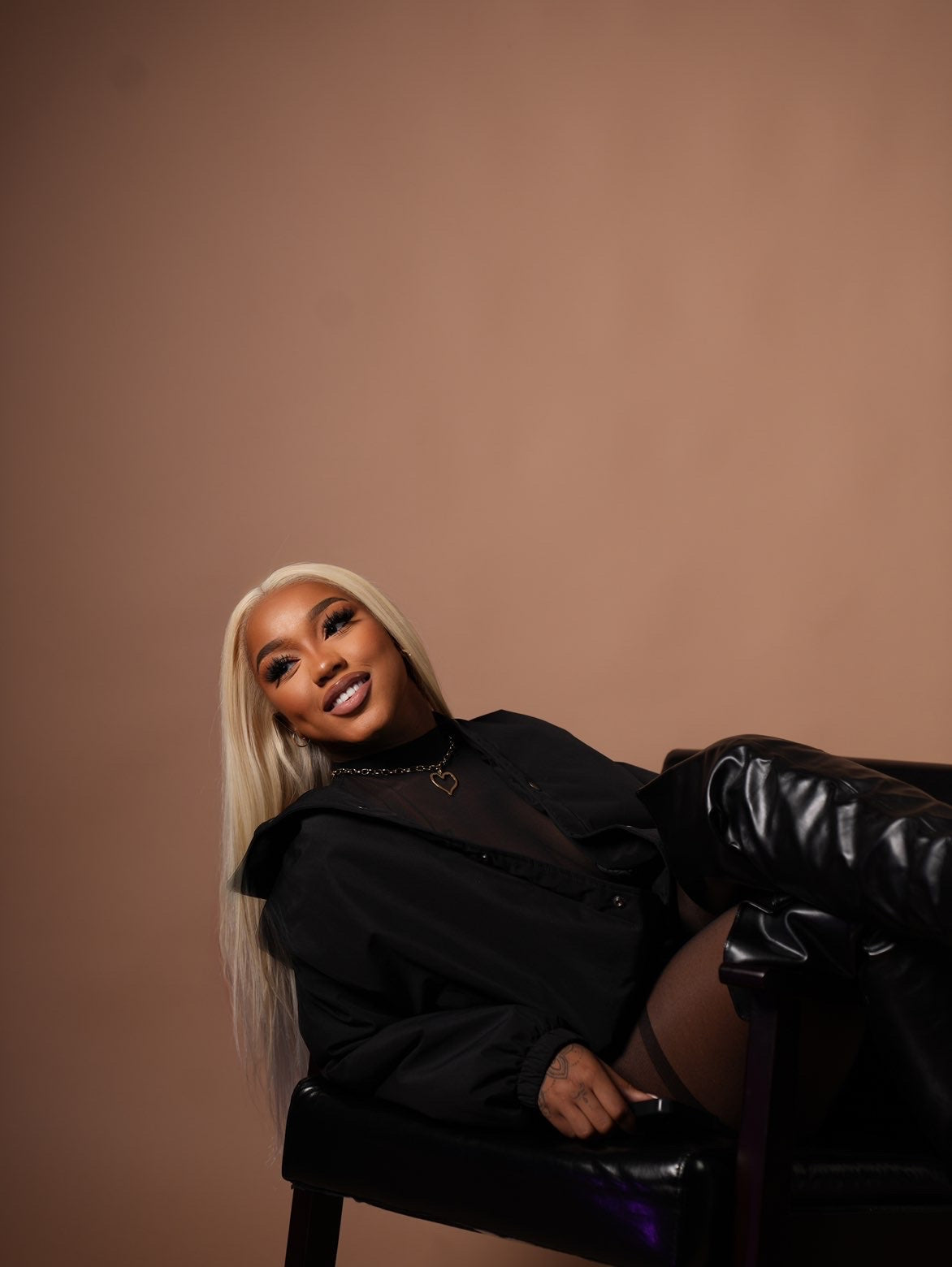 VIRGIN HAIR BLONDIE BUNDLE